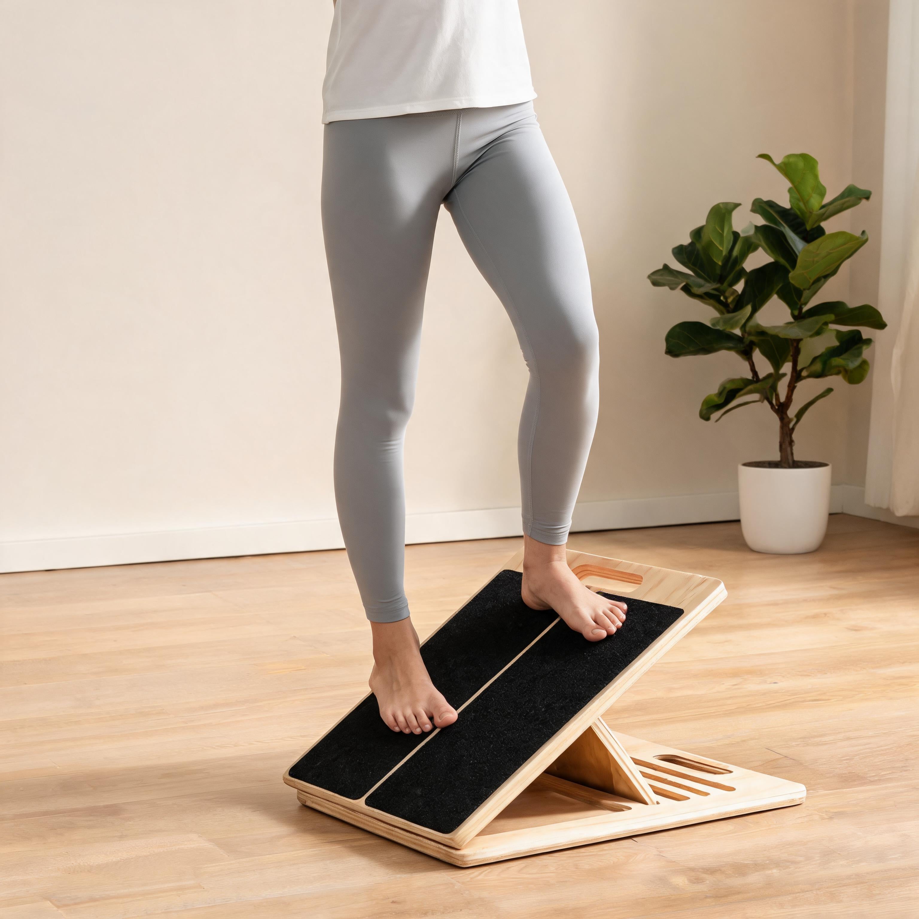 Poise Recovery Slant Board — 5-Level Adjustable Incline